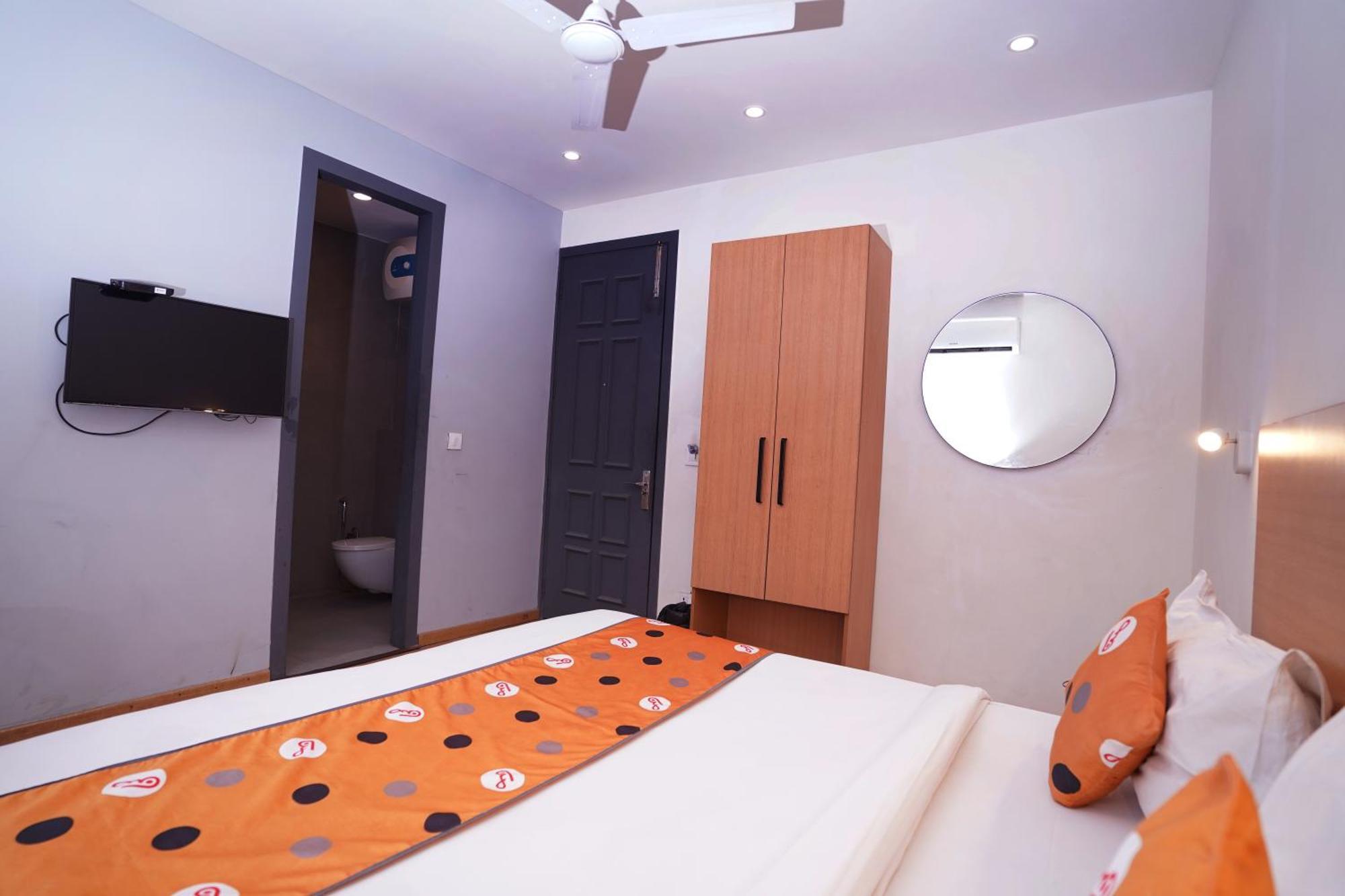 Hotel Mira Residency- Outer Ring Road, Paschim Vihar Delhi Kültér fotó
