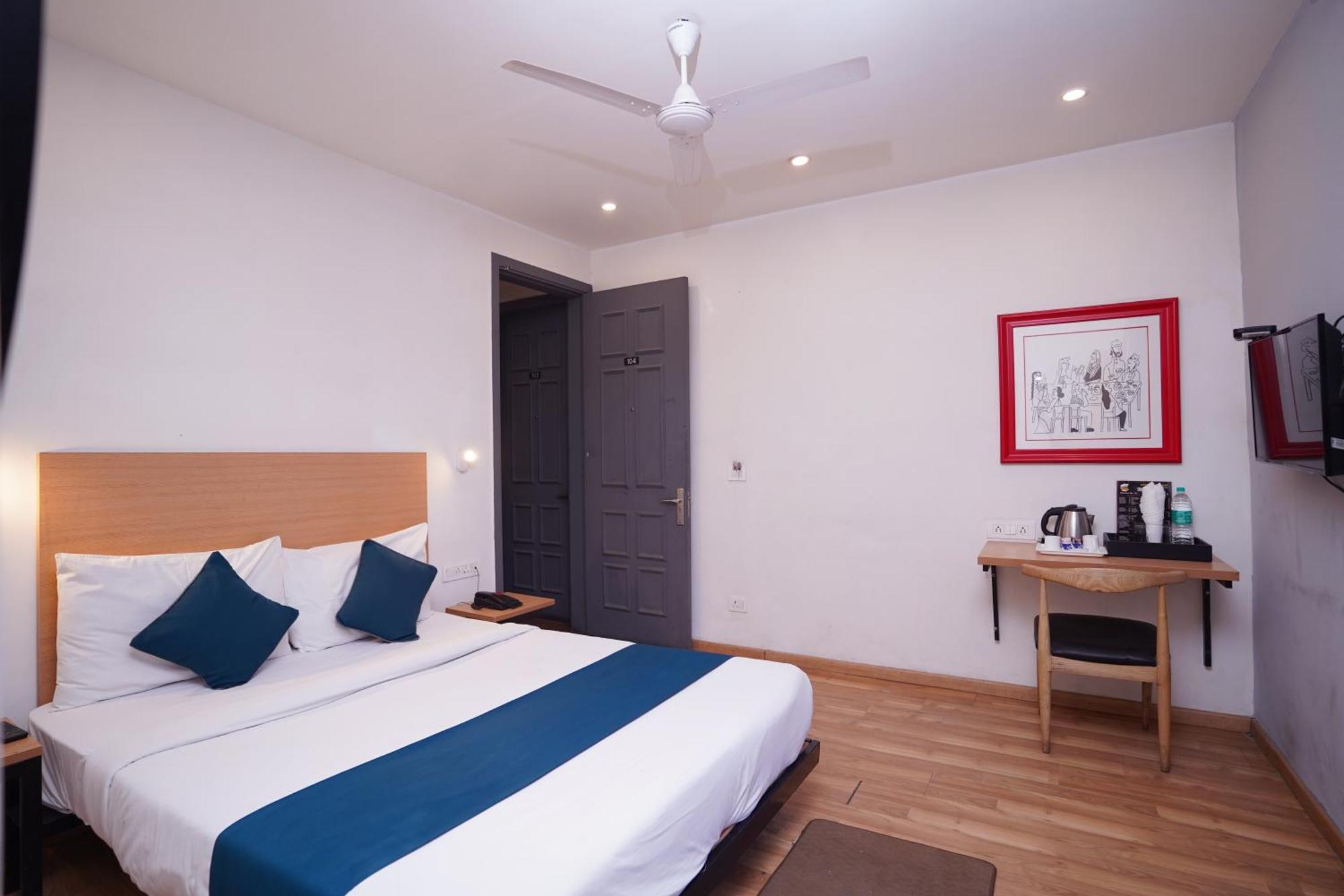 Hotel Mira Residency- Outer Ring Road, Paschim Vihar Delhi Kültér fotó