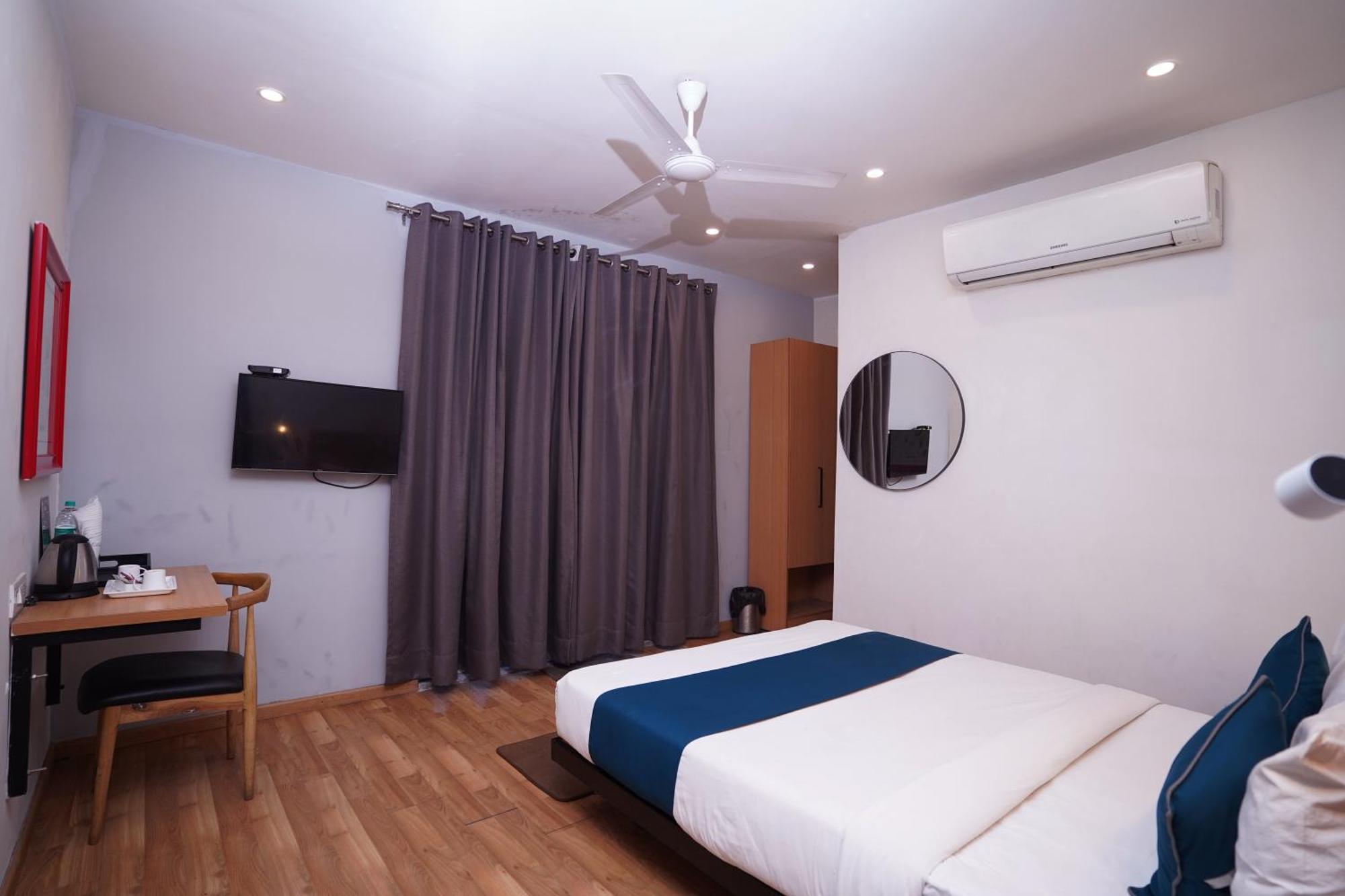 Hotel Mira Residency- Outer Ring Road, Paschim Vihar Delhi Kültér fotó