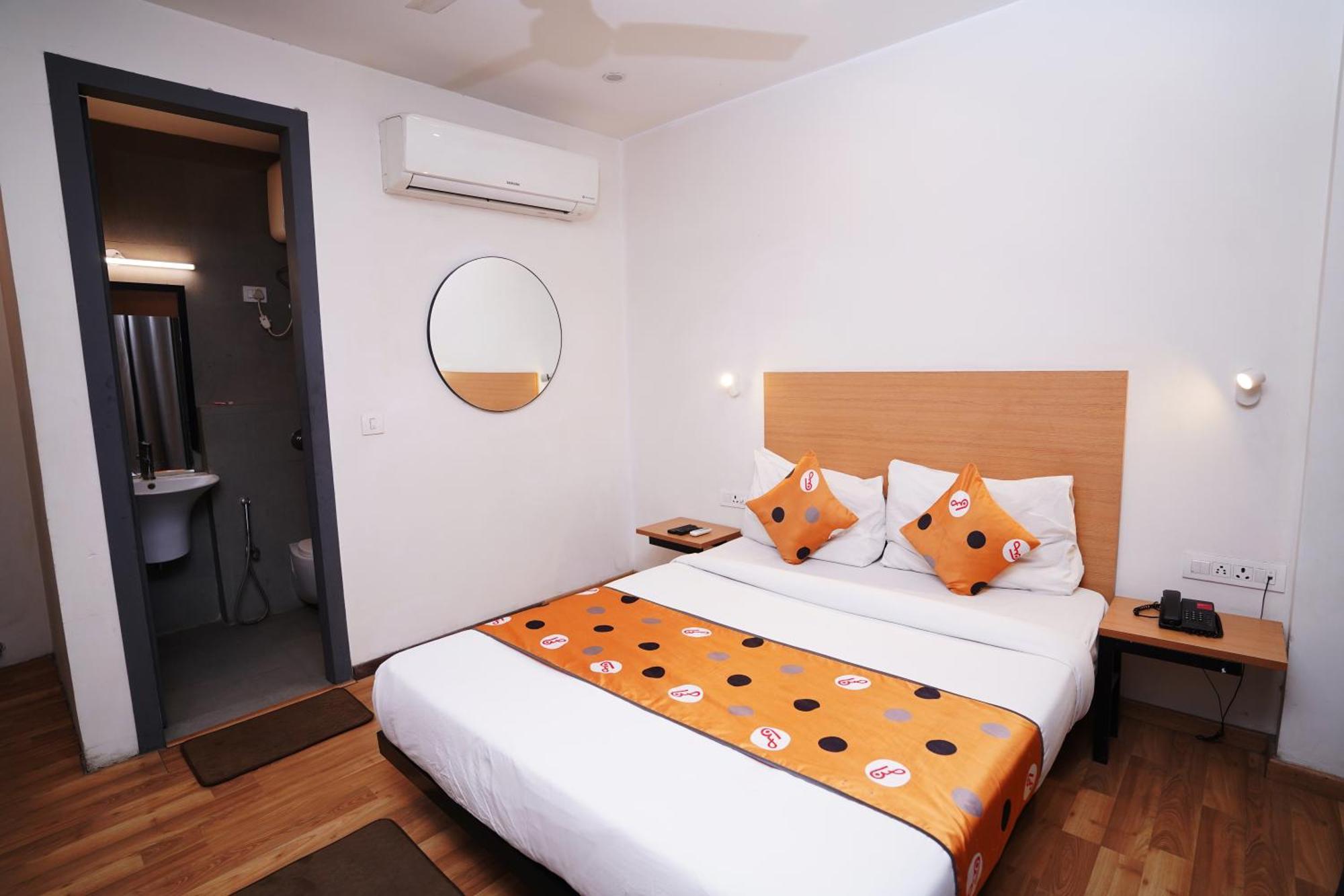 Hotel Mira Residency- Outer Ring Road, Paschim Vihar Delhi Kültér fotó