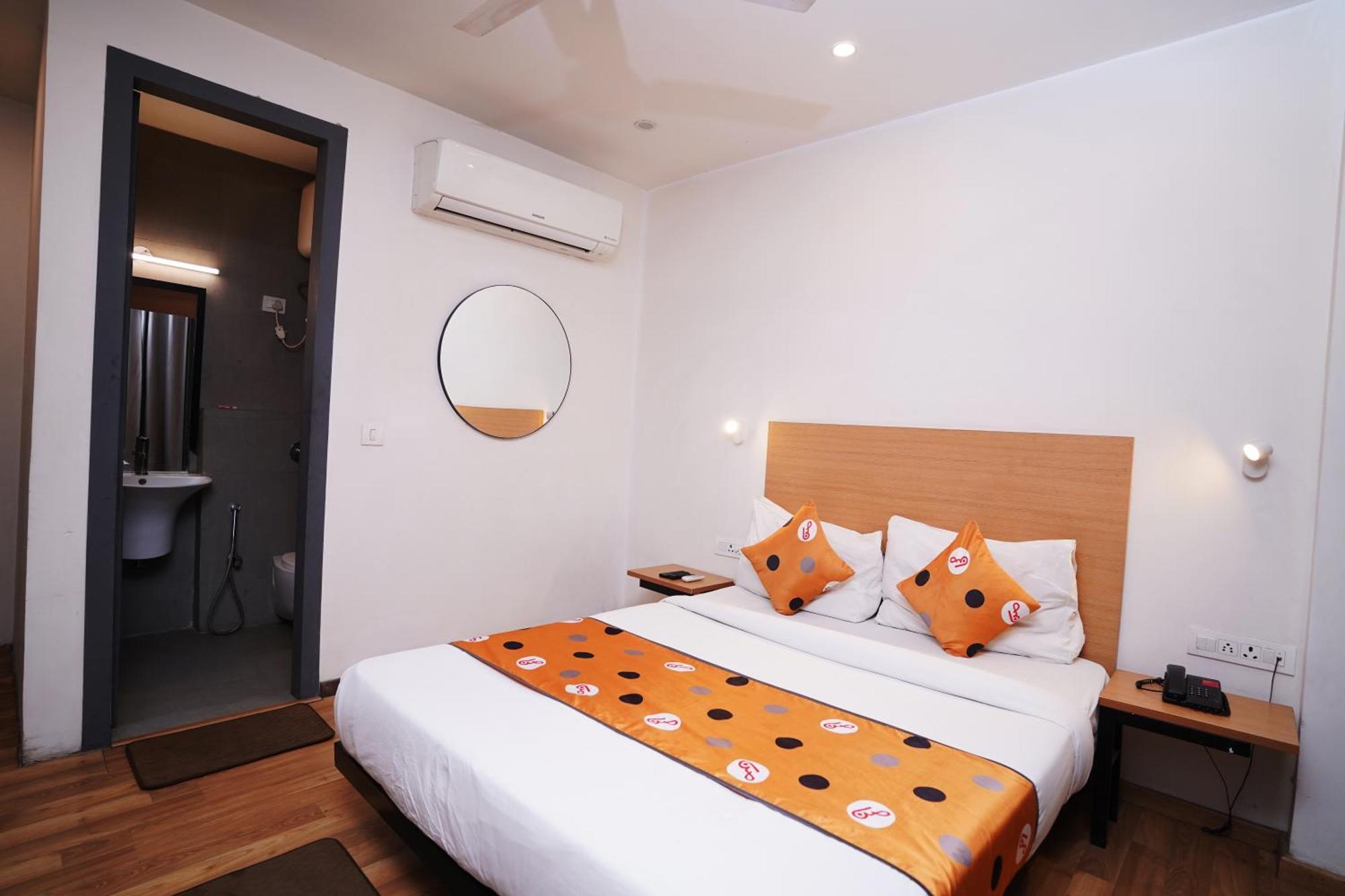 Hotel Mira Residency- Outer Ring Road, Paschim Vihar Delhi Kültér fotó